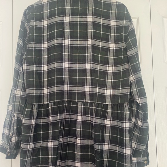 green plaid american eagle half button up blouse - Picture 2 of 3